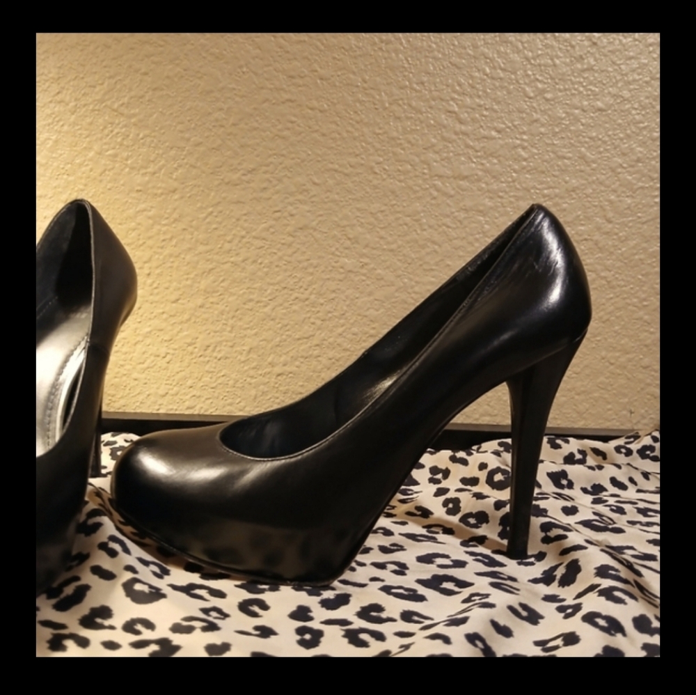 Stuart Weitzman Black Leather Platform Pumps Heels - 7.5